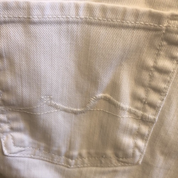 7 for all mankind white denim shorts - Picture 4 of 5